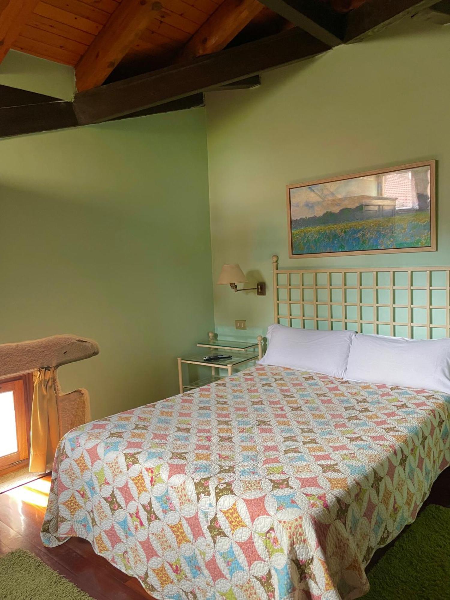 Hotel Konbenio Amorebieta-Etxano Buitenkant foto